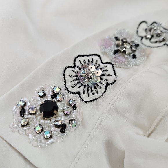 Milly 100% Silk Cream Sleeveless Blouse Jeweled‎ Collar Size 0 Women's D64 - Picture 11 of 14